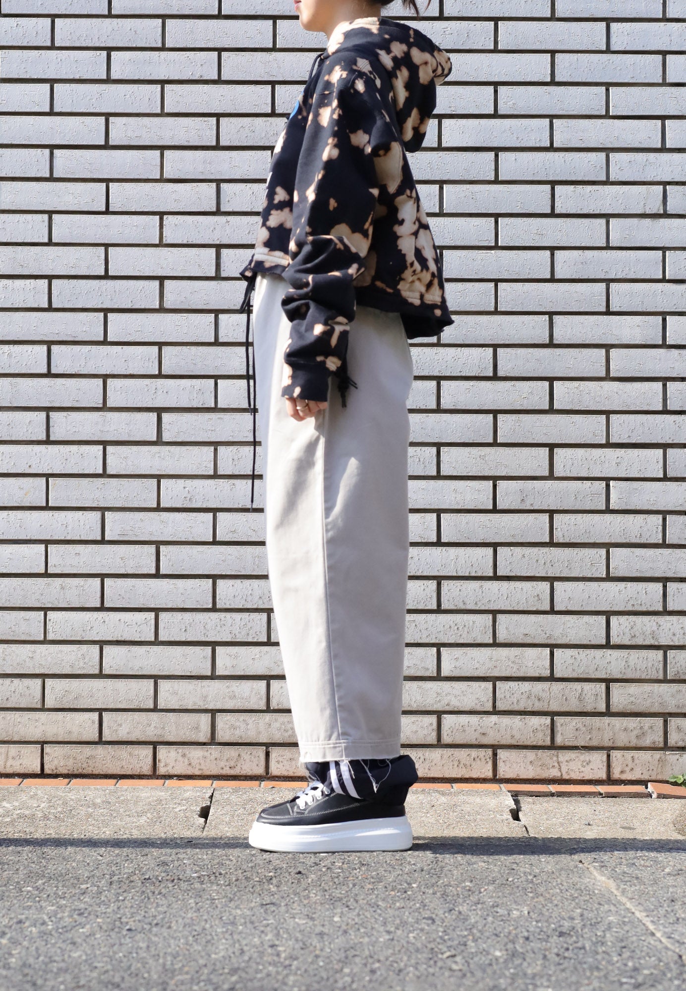 BUZIGAHILL  クロップドRTSフーディ
