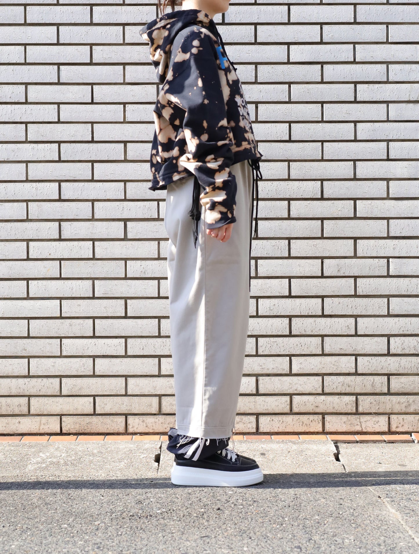 BUZIGAHILL  クロップドRTSフーディ